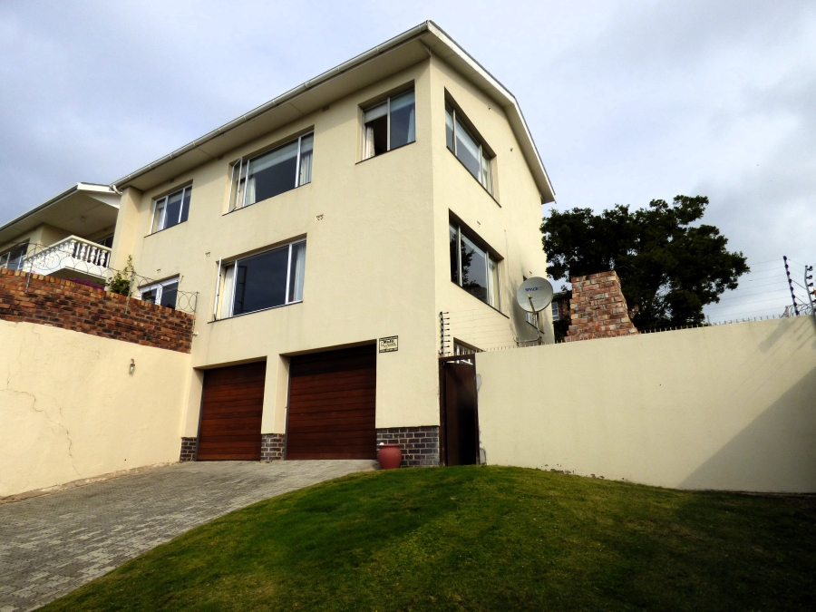 4 Bedroom Property for Sale in West Bank Eastern Cape